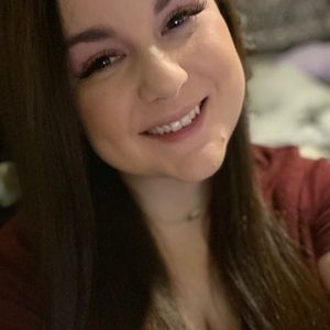 Meet your Posher, Carol